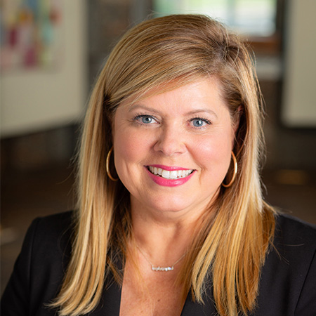 Felisha Dowdy Named Paducah Bank Louisville Market President.